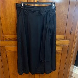 NWT Banana Republic Black Maxi Wrap Skirt with Bow